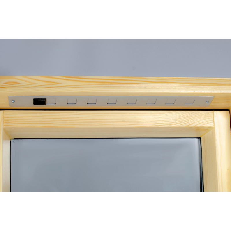 Мансардное окно Fakro FTP-V (CH), однокамерное, 66x118 см, сосна, ручка снизу
